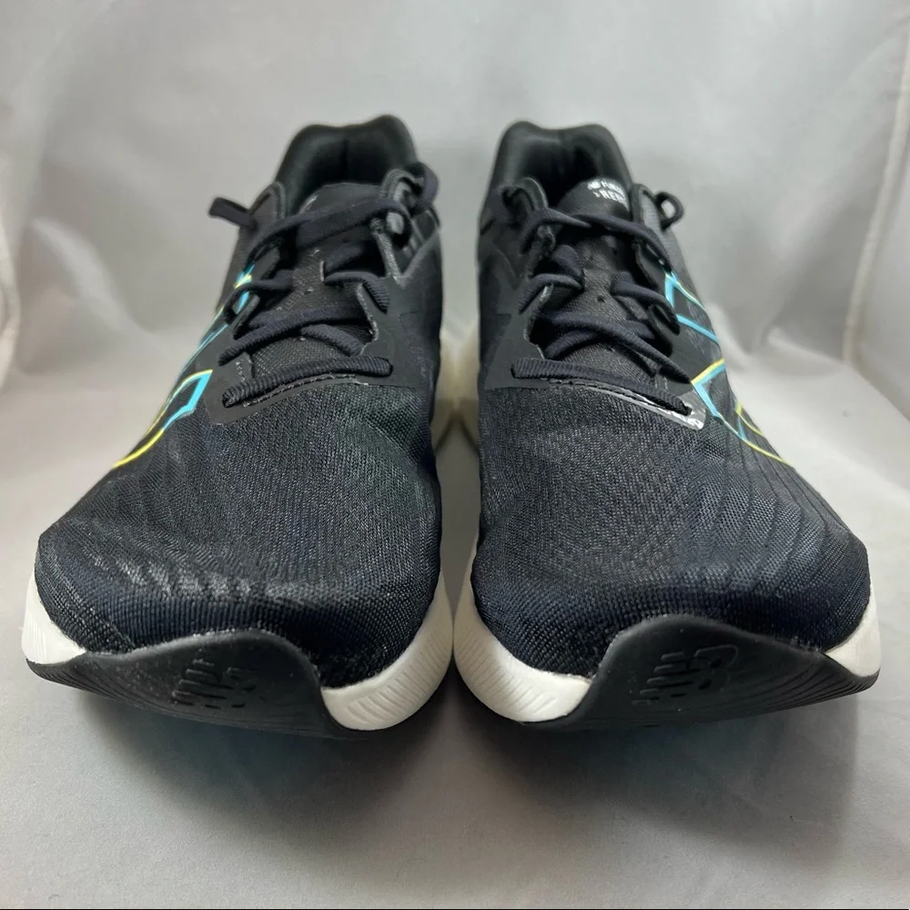 NWT New Balance FuelCell Rebel v2 - Men's size 12 - Picture 8 of 14